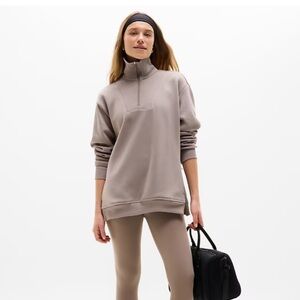 New: Athleta Cozy Karma 1/2 Zip Sweatshirt. Size XL